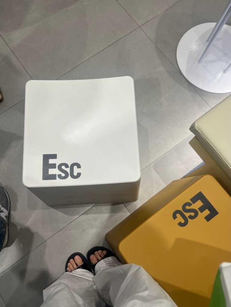 esc